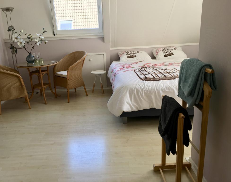 Bed And Breakfast De Lijster Zuid-Scharwoude Екстер'єр фото